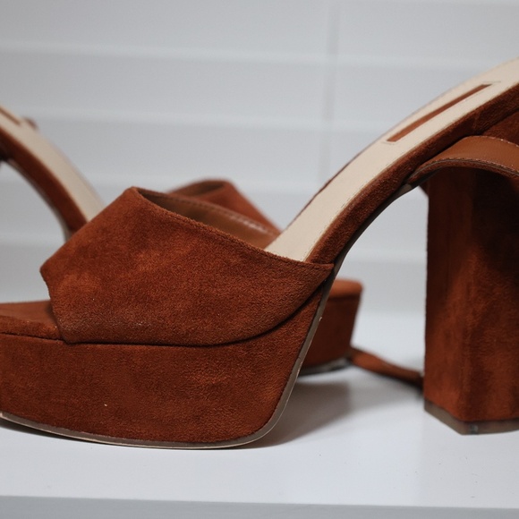 Forever 21 Rust Suede Platform Block Heels – Size 9 - Picture 5 of 5